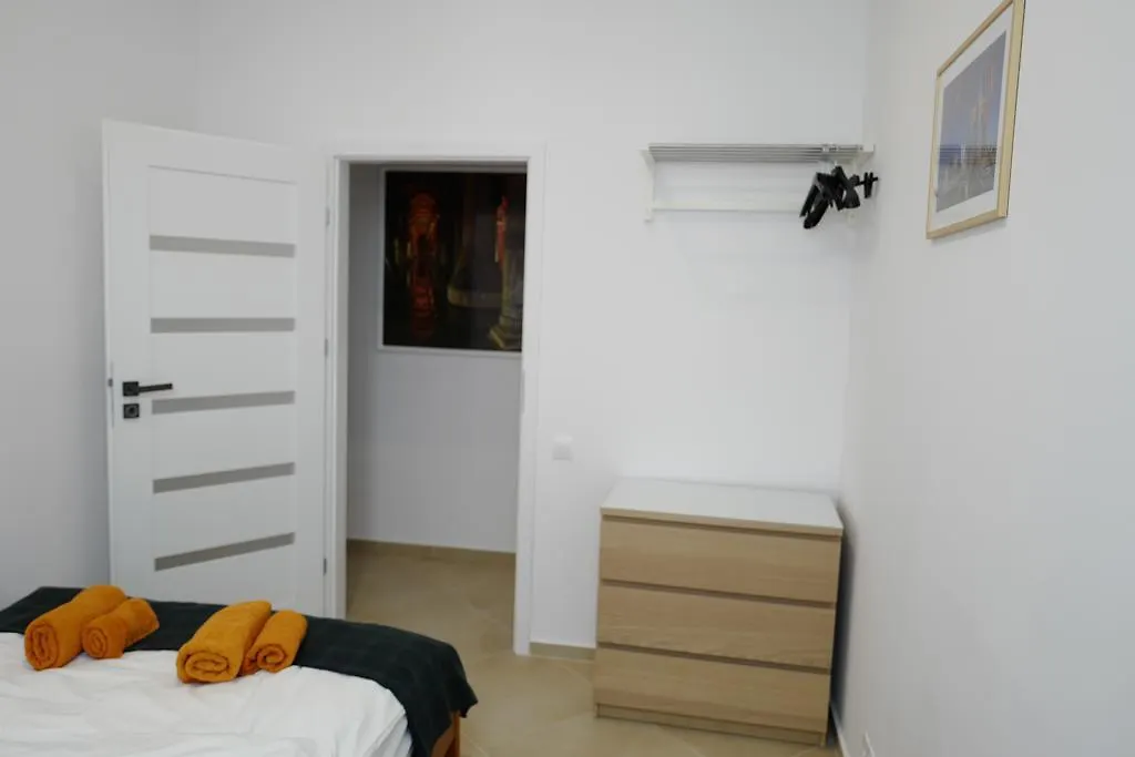 Apartment In The Heart Of Warszawa