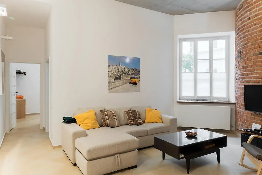 Apartment In The Heart Of Warszawa